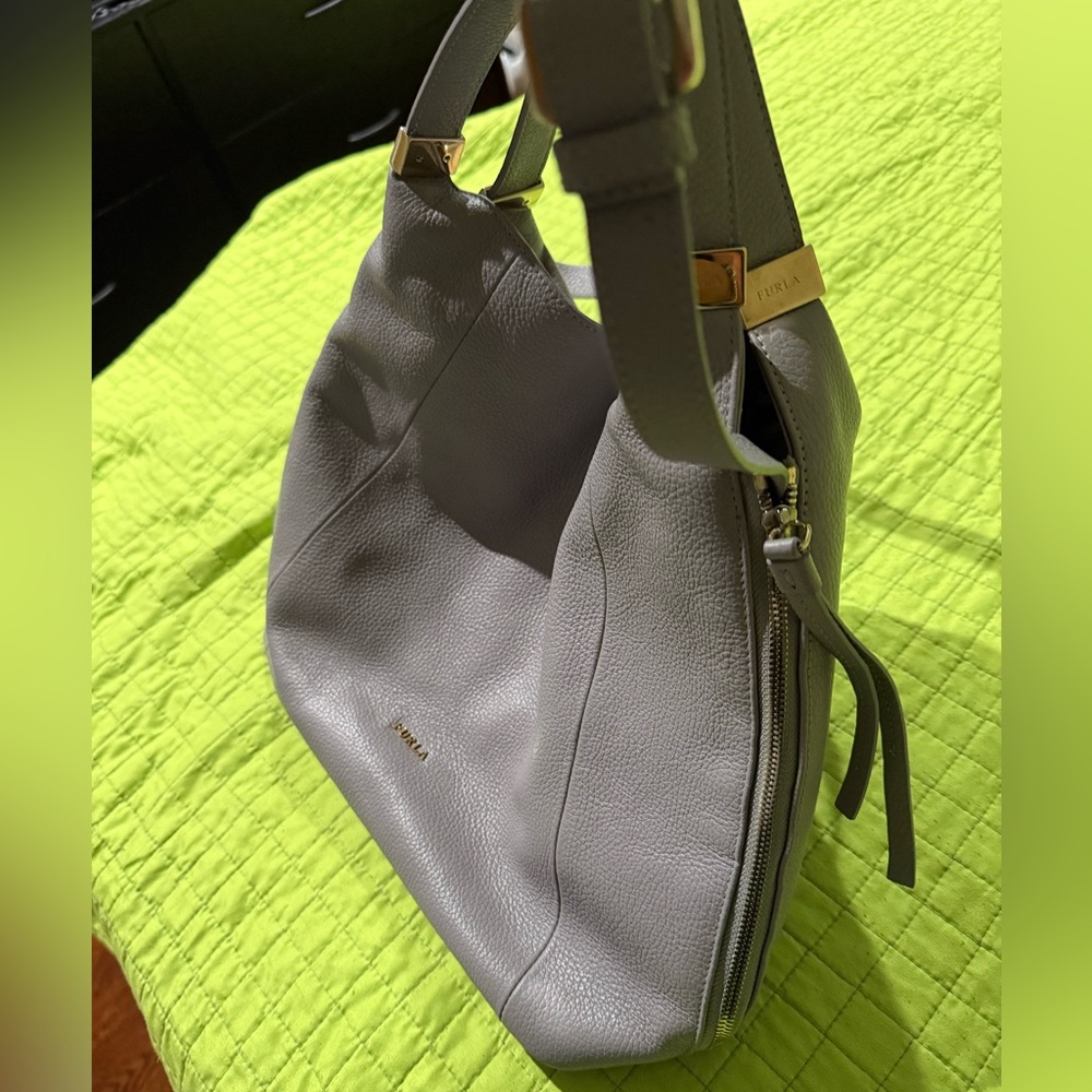 Furla Elizabeth Zip Leather Hobo Bag